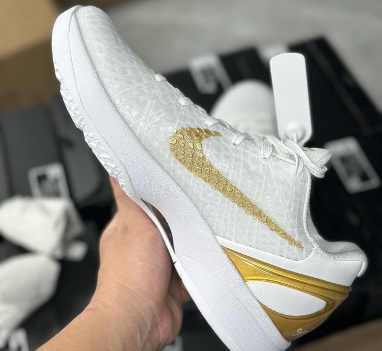 Nike Kobe 6 Protro BHM ' White Metallic Gold '