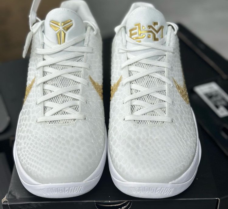 Nike Kobe 6 Protro BHM ' White Metallic Gold '