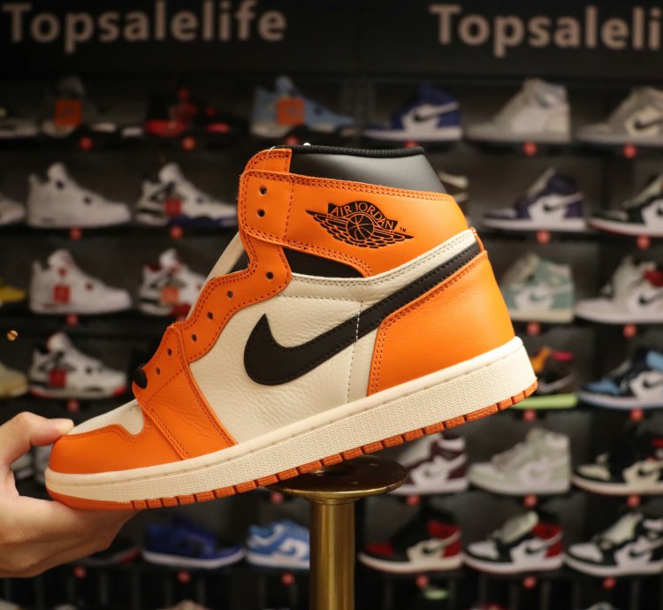 Air Jordan 1 Retro High OG 'Shattered Backboard Away'