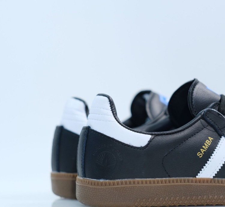 adidas shoes Samba Vegan Black Gum - B75807