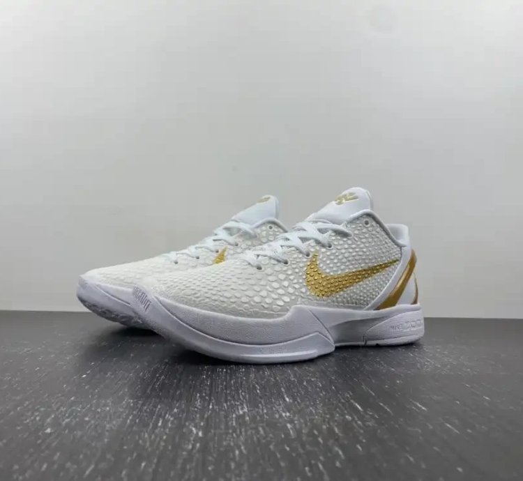 Kobe 6 Protro “BHM” White/Metallic Gold