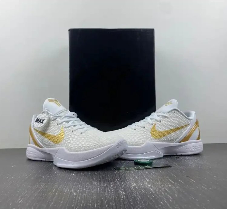 Kobe 6 Protro “BHM” White/Metallic Gold