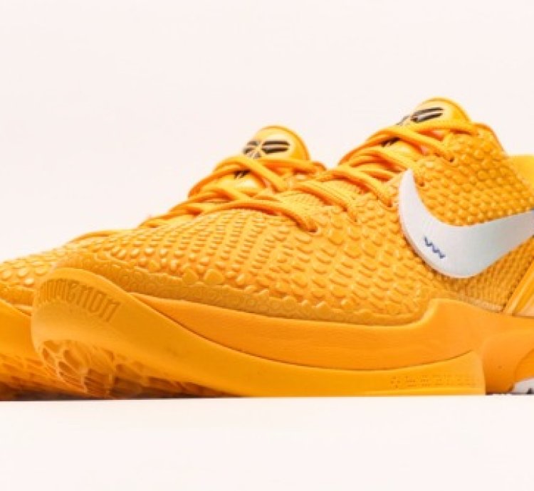 Kobe OW Zoom VI Protro”Mambacita“ZK6 CW2190-501