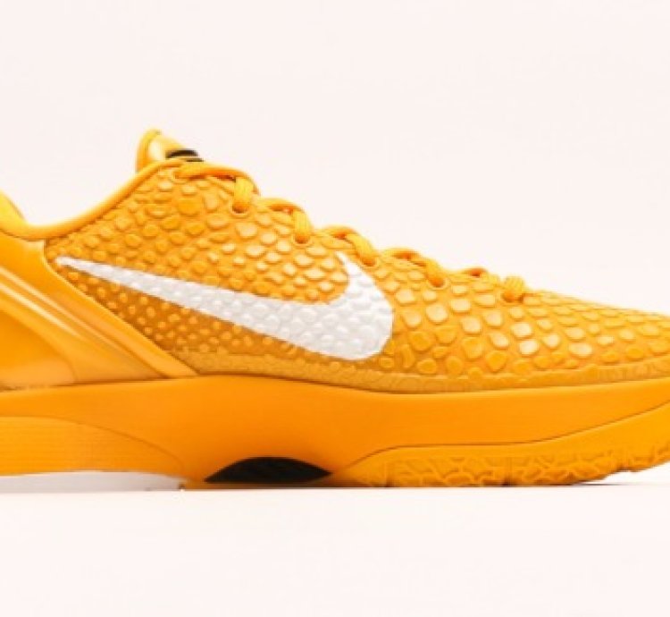Kobe OW Zoom VI Protro”Mambacita“ZK6 CW2190-501