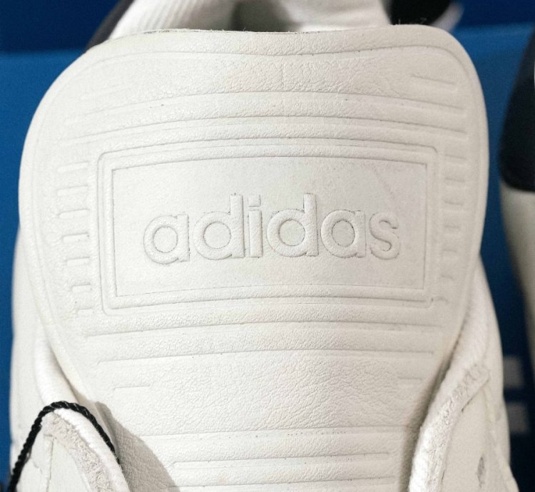 adidas Pharrell Samba Humanrace White - HP3383