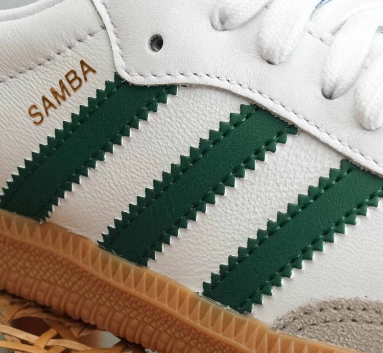 adidas Samba OG White Collegiate Green Gum - IE3437