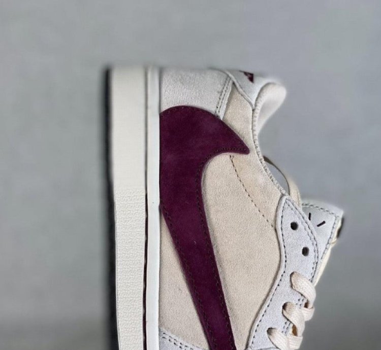 Travis Scott x Fragment x Air Jordan 1 Low OG DM7866-888