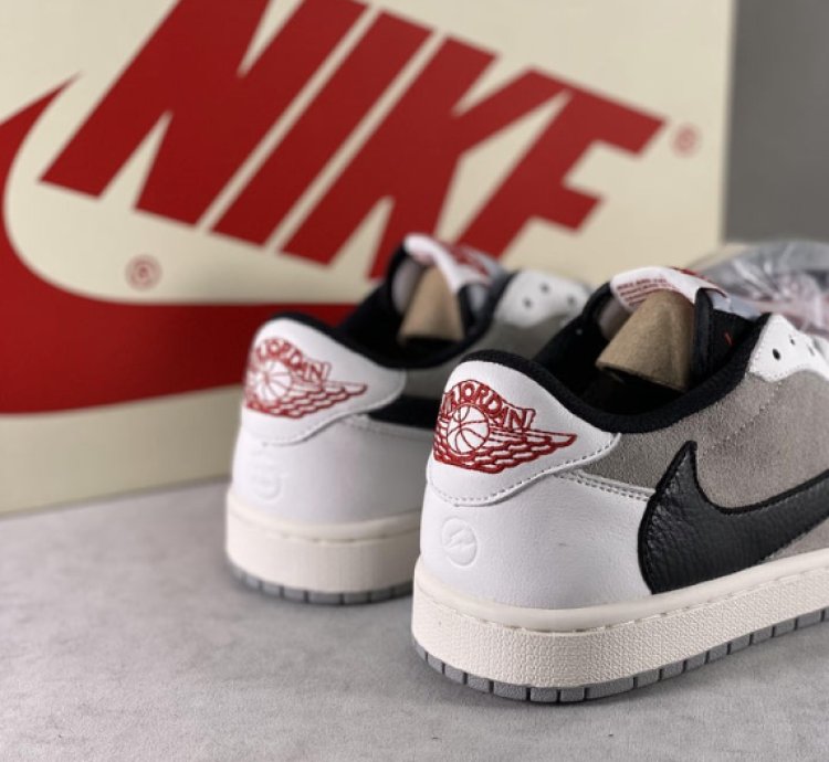 Travis Scott x Fragment x Air Jordan 1 Low