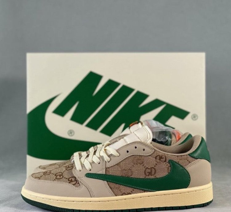 Travis Scott x Air Jordan 1 Low Cactus Jack DM7868-198
