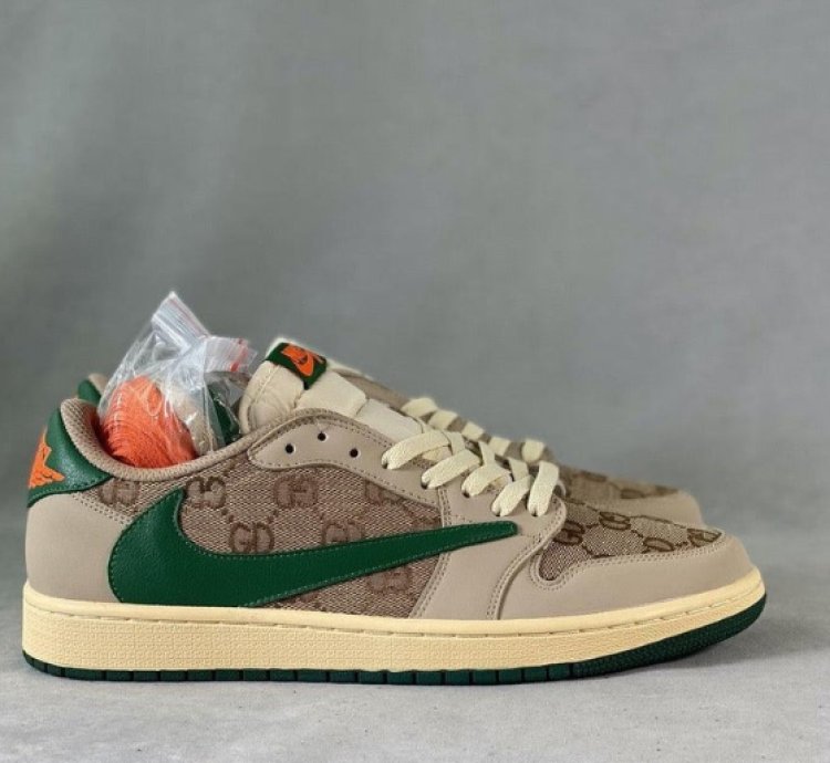 Travis Scott x Air Jordan 1 Low Cactus Jack DM7868-198