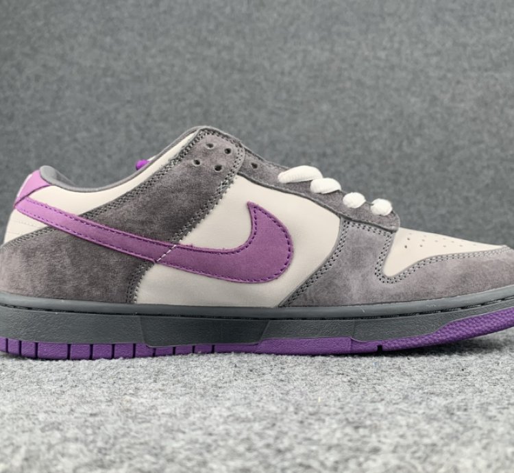 Nike SB Dunk Low Purple Pigeon