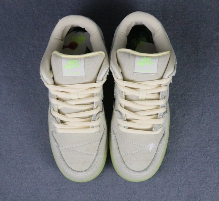 Nike SB Dunk Low Mummy