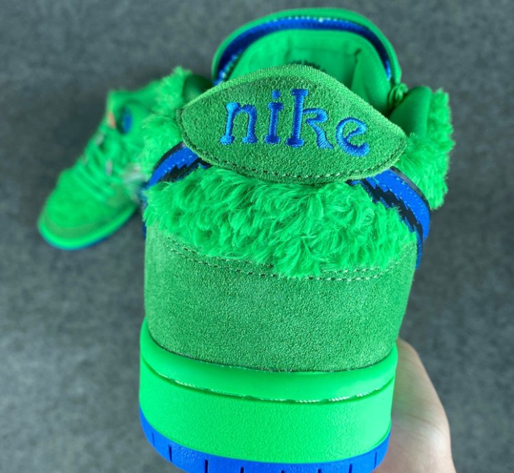 Nike SB Dunk Low Grateful Dead Bears Green