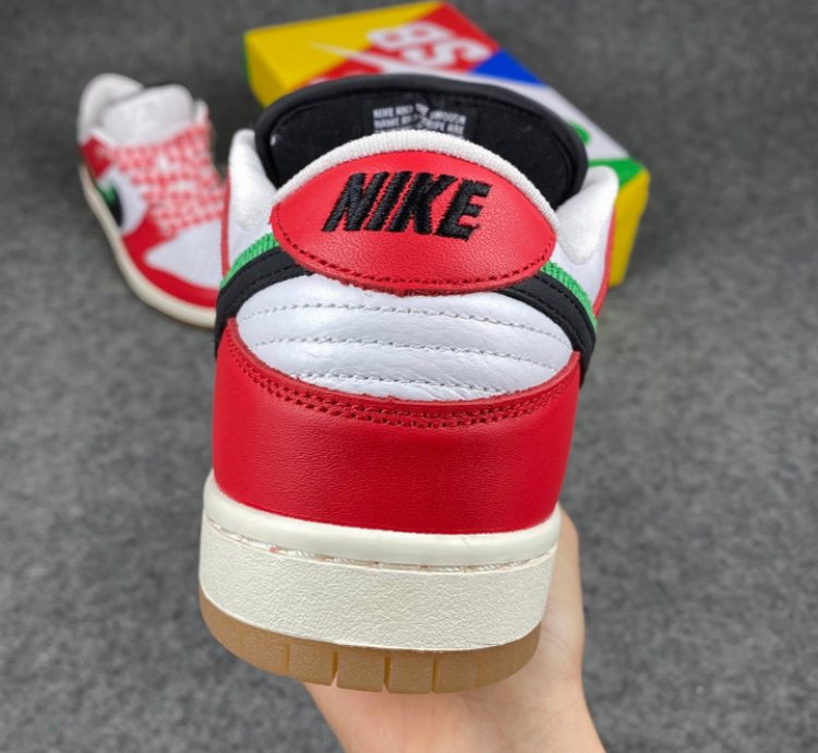 Nike SB Dunk Low Frame Skate Habibi
