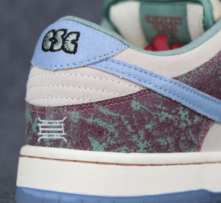 Nike SB Dunk Low Crenshaw Skate Club