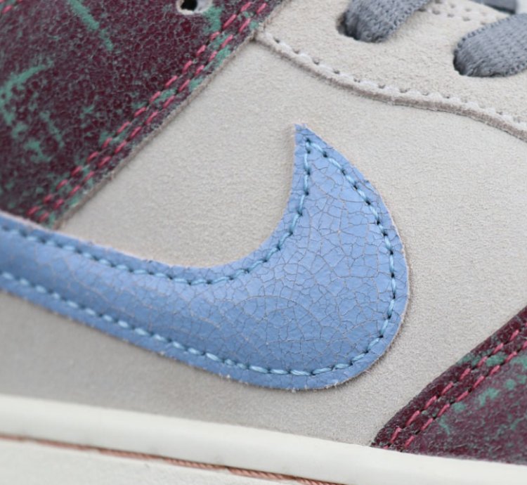 Nike SB Dunk Low Crenshaw Skate Club