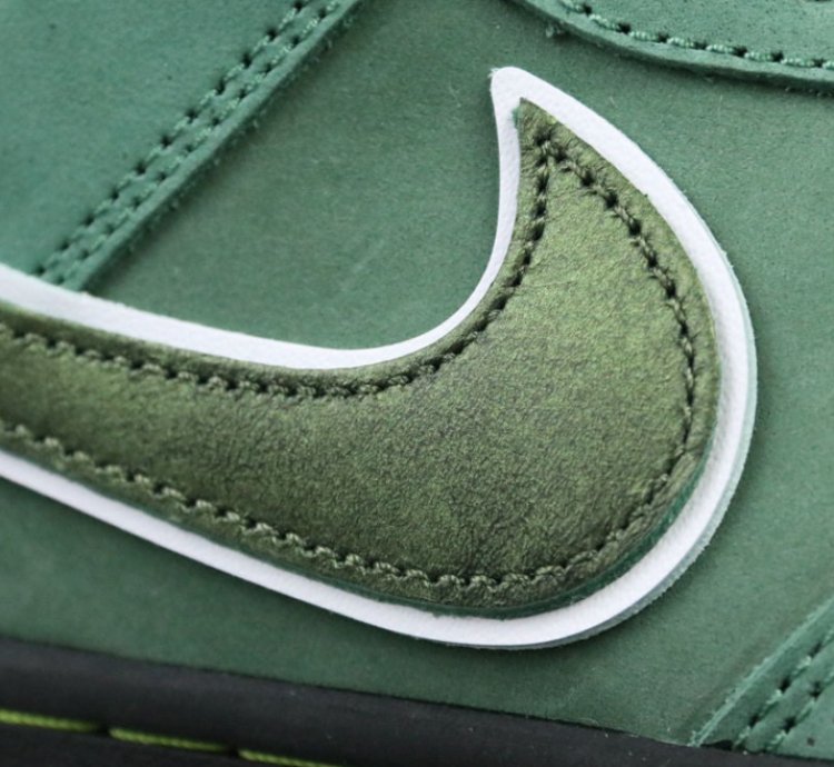 Nike SB Dunk Low Concepts Green Lobster