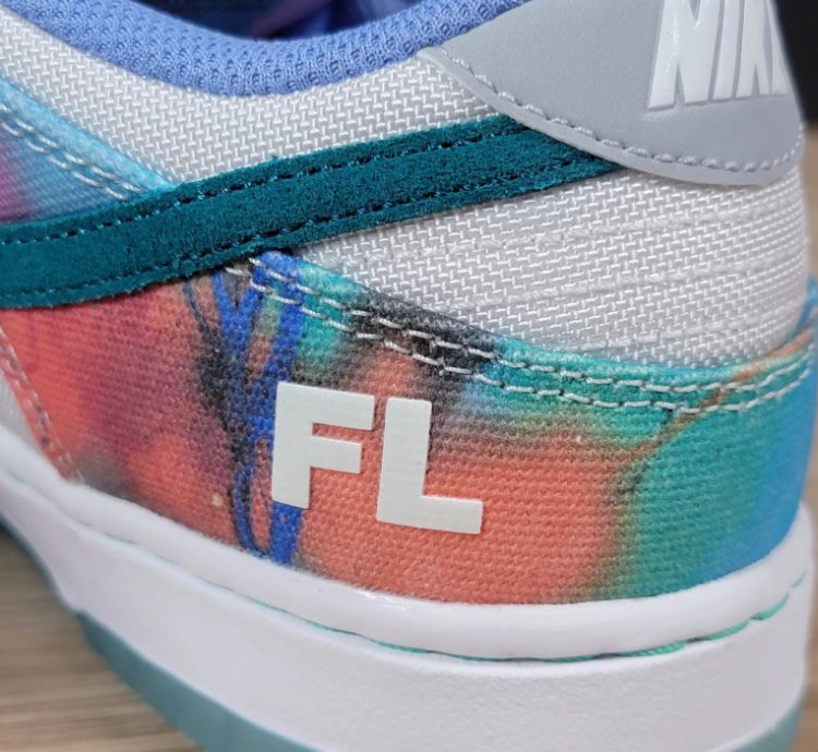 Nike x Futura Laboratories SB Dunk Low Bleached Aqua