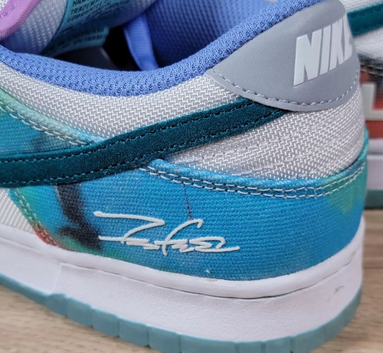 Nike x Futura Laboratories SB Dunk Low Bleached Aqua