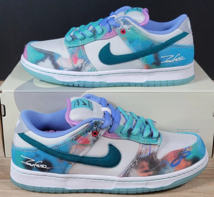 Nike x Futura Laboratories SB Dunk Low Bleached Aqua