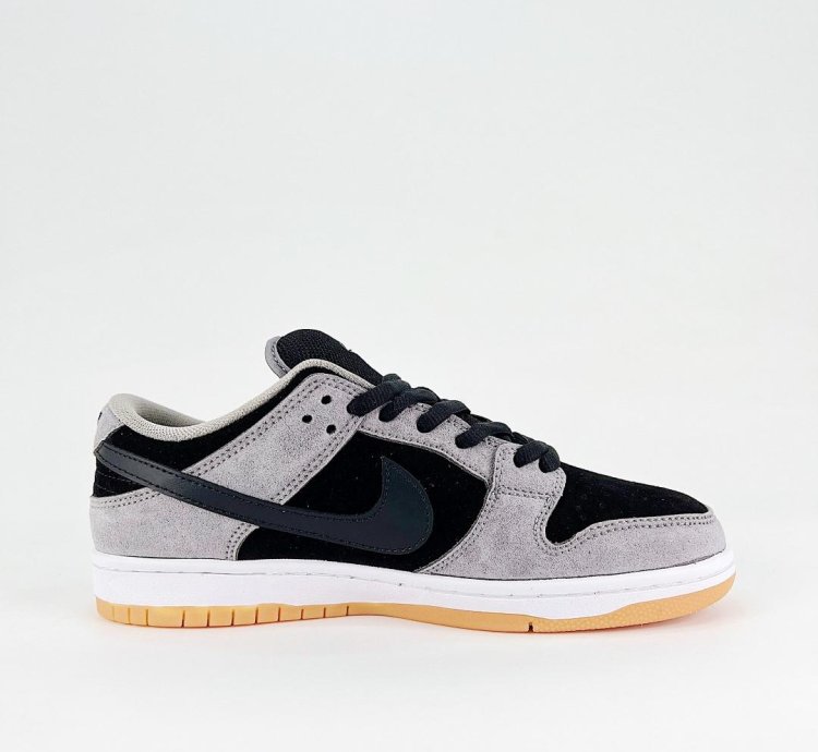 Nike Dunk Low SB Dark Smoke Grey