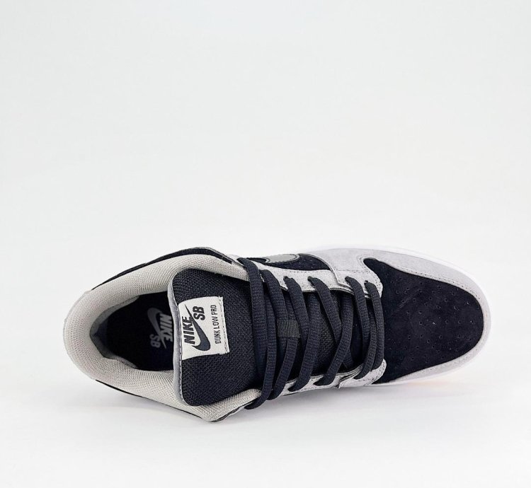Nike Dunk Low SB Dark Smoke Grey