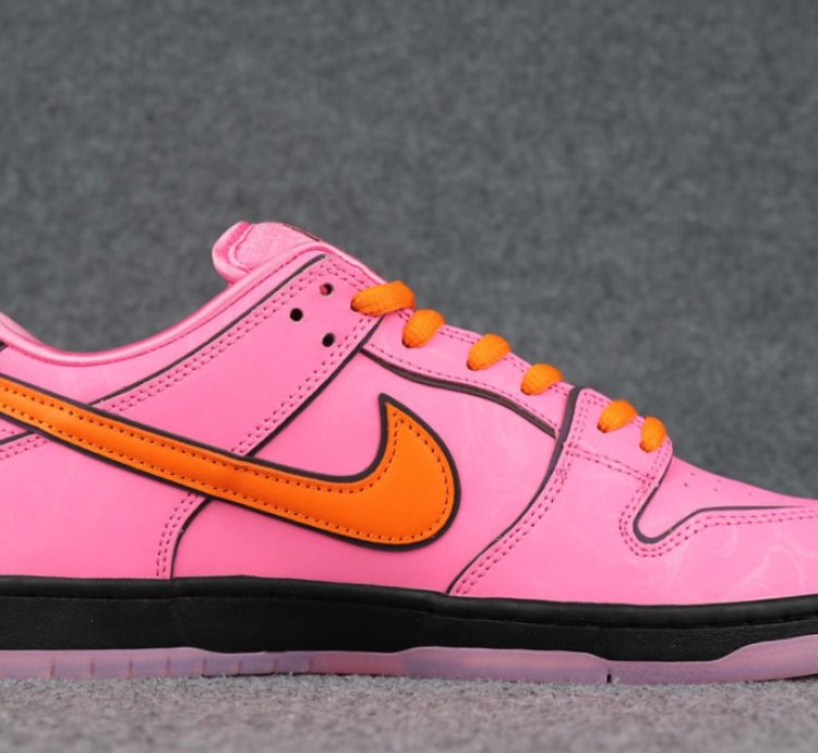 Nike SB Dunk Low The Powerpuff Girls Blossom