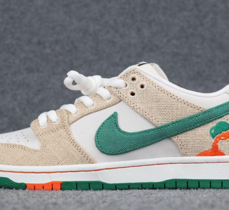 Nike SB Dunk Low Jarritos