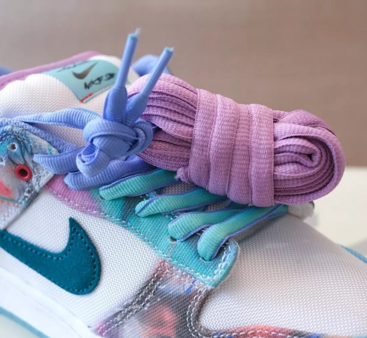Nike SB Dunk Low Futura Laboratories Bleached Aqua