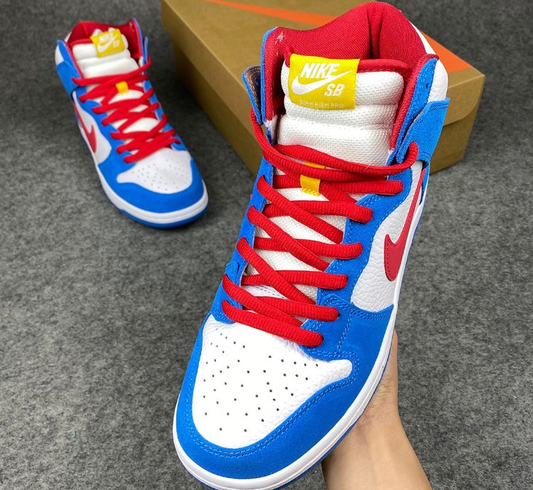 Nike SB Dunk High Doraemon