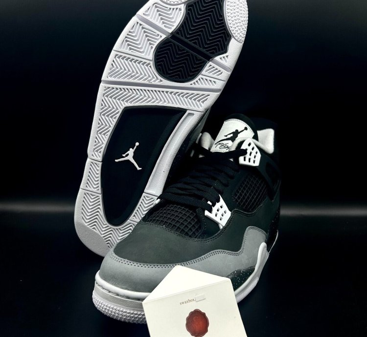 Air Jordan 4 Retro 'Fear' 2024 FQ8138-002