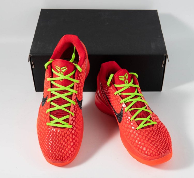 Kobe 6 Protro Reverse Grinch