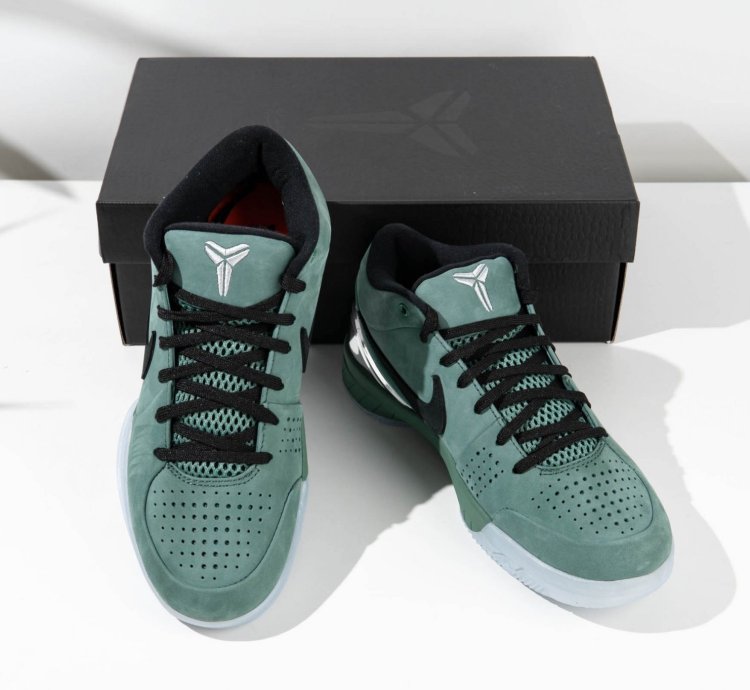 Nike Kobe 4 Protro Bicoastal
