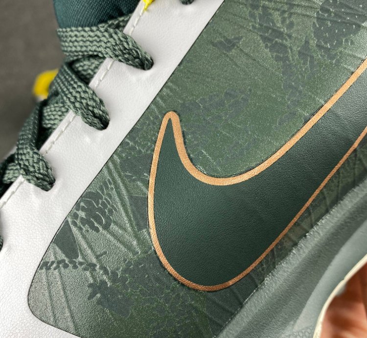 Nike Kobe 5 Protro EYBL Girls