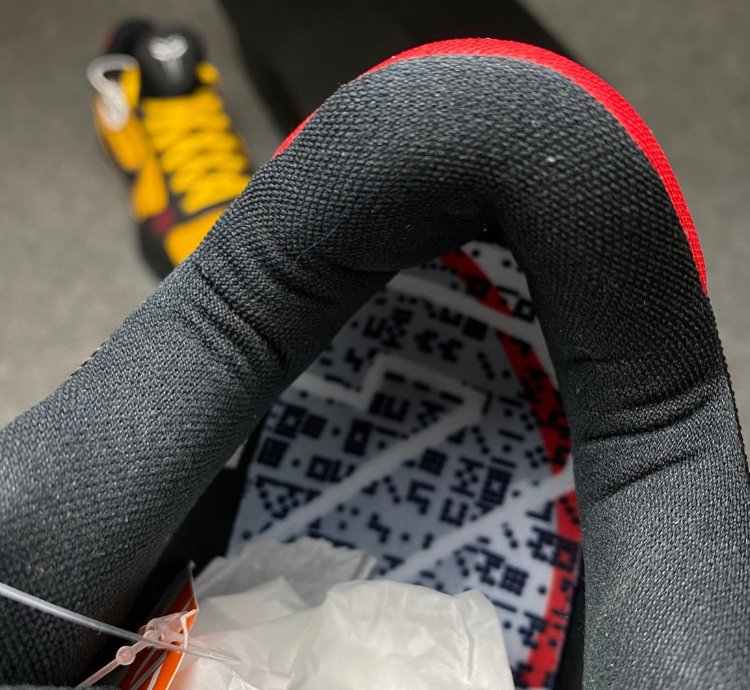 Nike Kobe 5 Protro Bruce Lee