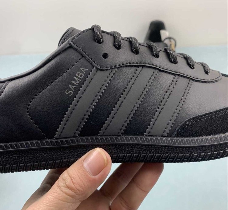 adidas Pharrell Samba Black Future - GY4978