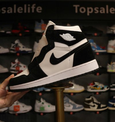 Jordan 1 Retro High 'Twist' Wedge Sneakers