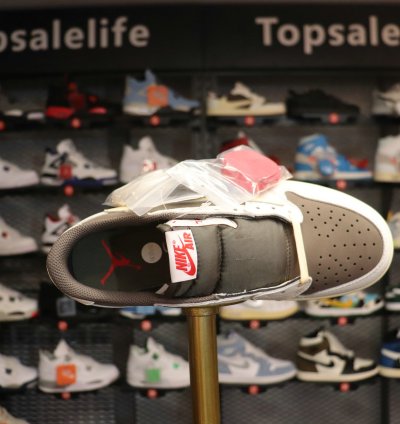 Men's Travis Scott x Air Jordan 1 Low OG Reverse Mocha