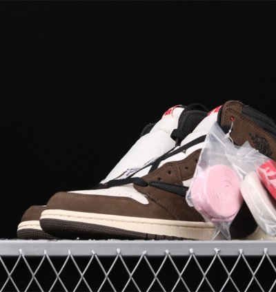 Nike Air Jordan AJ1 Retro High OG SP Travis Mocha