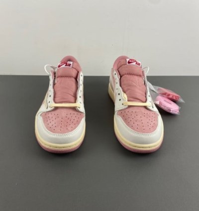 Travis Scott x Air Jordan 1 Low OG Shy Pink