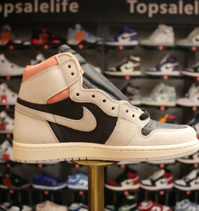 Jordan Retro High Neutral Grey Hyper Crimson