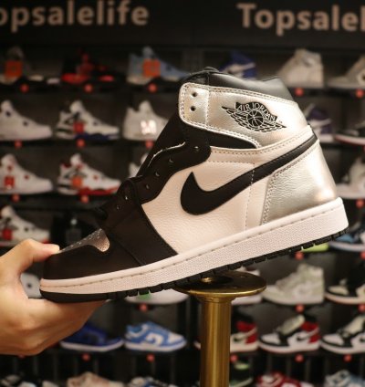 Jordan Retro High Silver Toe