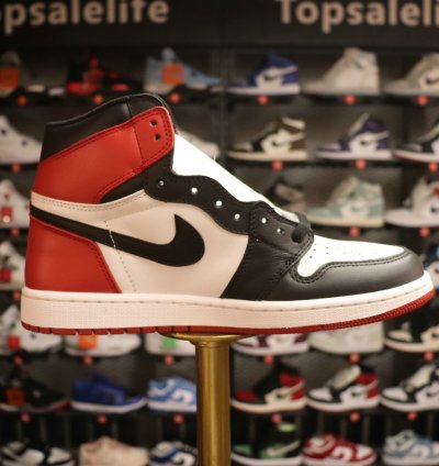 Jordan Retro High Satin Black Toe