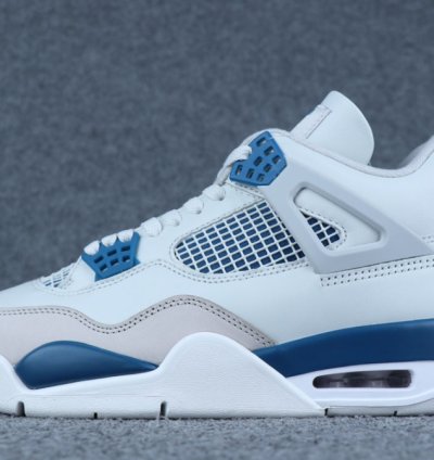 Air Jordan 4 Retro Military Blue 2024