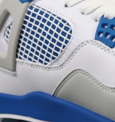 Air Jordan 4 Retro Military Blue