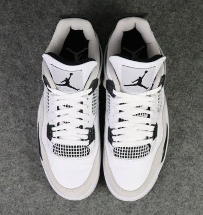 Air Jordan 4 Retro Military Black