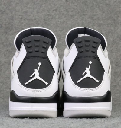Air Jordan 4 Retro Military Black