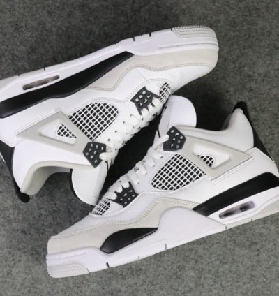 Air Jordan 4 Retro Military Black