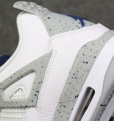 Air Jordan 4 Retro Midnight Navy