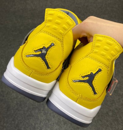 Air Jordan 4 Retro Lightning Yellow 2021